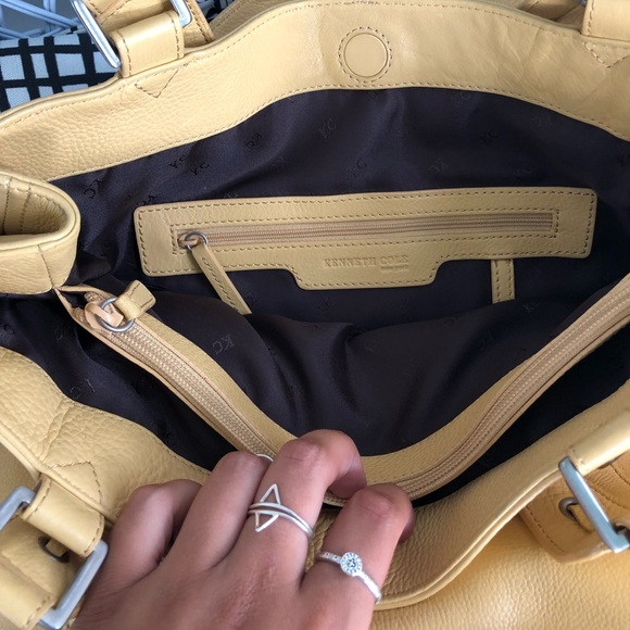 YELLOW KENNETH COLE PURSE - Picture 4 of 4